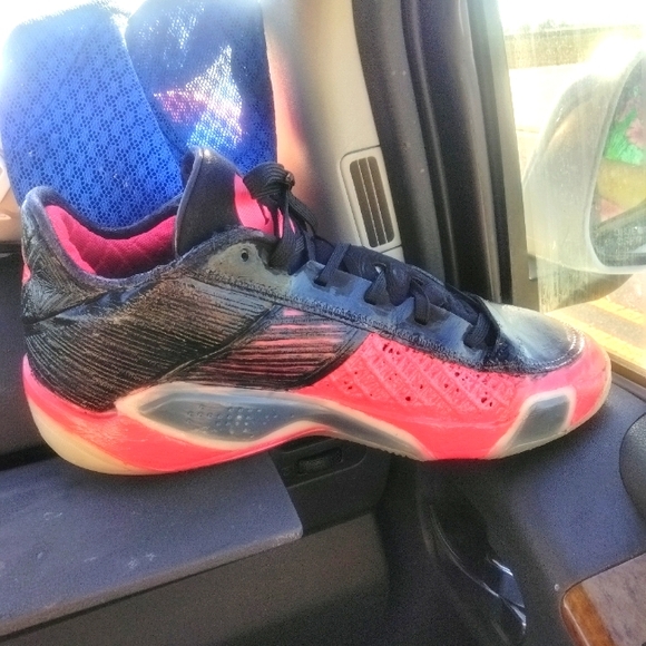 Jordan 38 (custom) - Picture 3 of 12